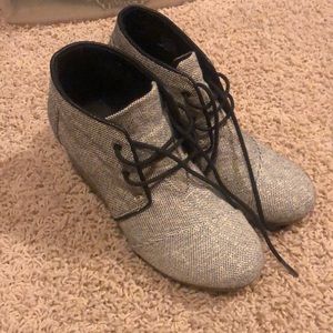 Toms wedge sneakers. Size 8